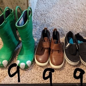 Toddler size 9 boys shoe lot